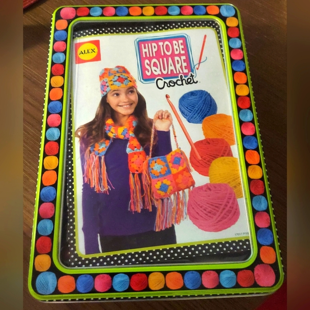 NWOT Hip To Be Square Crochet Box Set by ALEX toys